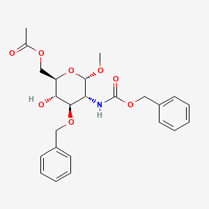 Chemical structure of ((2R,3S,4R,5R,6S)-4-(benzyloxy)-5-(((benzyloxy)carbonyl)amino)-3-hydroxy-6-methoxytetrahydro-2H-pyran-2-yl)methyl acetate