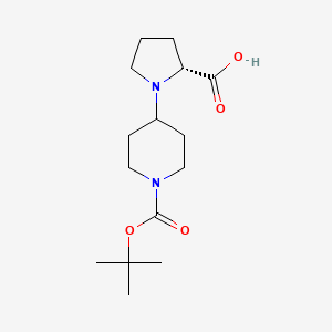 Chemical structure of (2R)-1-{1-[(tert-Butoxy)carbonyl]piperidin-4-yl}pyrrolidine-2-carboxylic acid