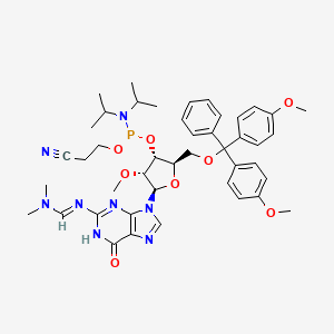 Chemical structure of (2R,3R,4R,5R)-2-((Bis(4-methoxyphenyl)(phenyl)methoxy)methyl)-5-(2-(((E)-(dimethylamino)methylene)amino)-6-hydroxy-9H-purin-9-yl)-4-methoxytetrahydrofuran-3-yl (2-cyanoethyl) diisopropylphosphoramidite
