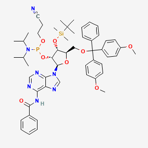 Chemical structure of (2R,3R,4R,5R)-2-(6-benzamido-9H-purin-9-yl)-5-((bis(4-methoxyphenyl)(phenyl)methoxy)methyl)-4-((tert-butyldimethylsilyl)oxy)tetrahydrofuran-3-yl (2-cyanoethyl) diisopropylphosphoramidite