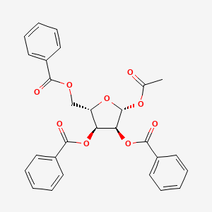 Chemical structure of (2R,3S,4S,5S)-2-Acetoxy-5-((benzoyloxy)methyl)tetrahydrofuran-3,4-diyl dibenzoate