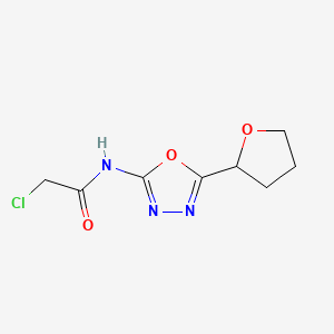 Chemical structure of 2-chloro-N-[5-(oxolan-2-yl)-1,3,4-oxadiazol-2-yl]acetamide