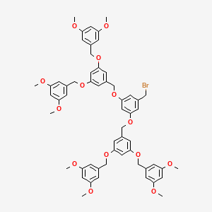 Chemical structure of 5,5',5'',5'''-((((((5-(Bromomethyl)-1,3-phenylene)bis(oxy))bis(methylene))bis(benzene-5,3,1-triyl))tetrakis(oxy))tetrakis(methylene))tetrakis(1,3-dimethoxybenzene)