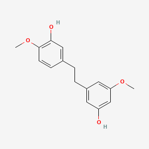 Chemical structure of Gigantol