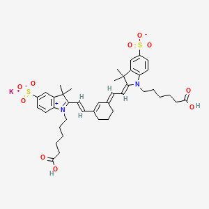 Chemical structure of sulfo-Cyanine7 dicarboxylic acid
