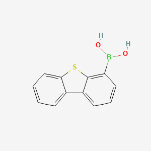 Chemical structure of Dibenzothiophene-4-boronic acid