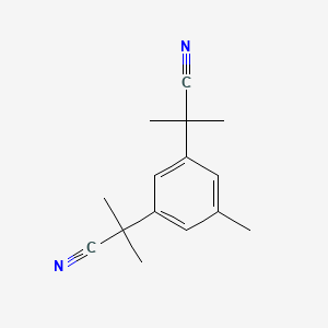 Chemical structure of 2,2'-(5-Methyl-1,3-phenylene)bis(2-methylpropanenitrile)