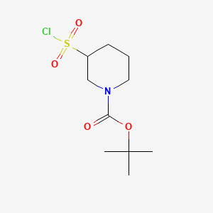 Chemical structure of tert-Butyl 3-(chlorosulfonyl)piperidine-1-carboxylate