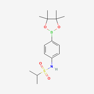 Chemical structure of N-[4-(4,4,5,5-tetramethyl-1,3,2-dioxaborolan-2-yl)phenyl]propane-2-sulfonamide