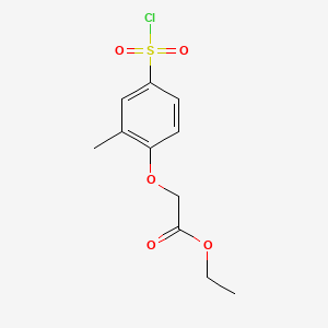 Chemical structure of Ethyl 4-chlorosulfonyl-2-methylphenoxyacetate