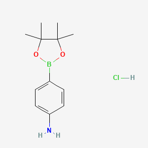 Chemical structure of 4-Aminophenylboronic acid, pinacol ester, HCl