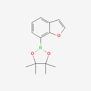 Chemical structure of 2-(Benzofuran-7-yl)-4,4,5,5-tetramethyl-1,3,2-dioxaborolane