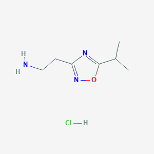 Chemical structure of 2-(5-Isopropyl-1,2,4-oxadiazol-3-yl)ethanamine hydrochloride