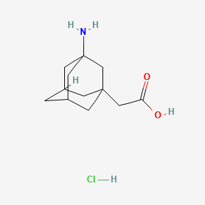 Chemical structure of (3-Amino-1-adamantyl)acetic acid hydrochloride